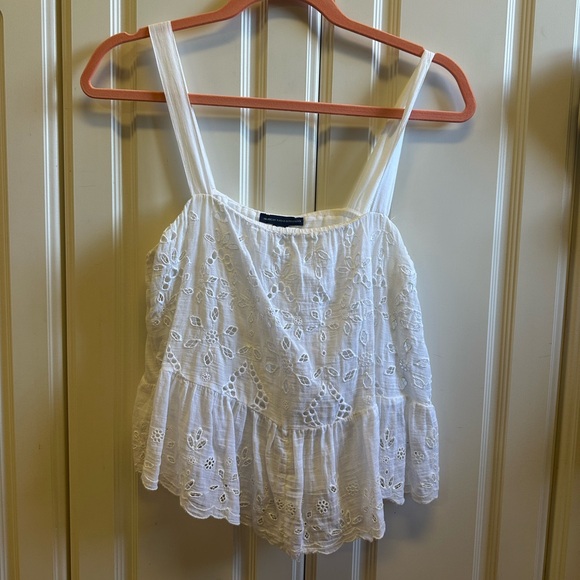 AMERICAN EAGLE BABYDOLL CAMI WHITE EMBROIDERY - Picture 1 of 4